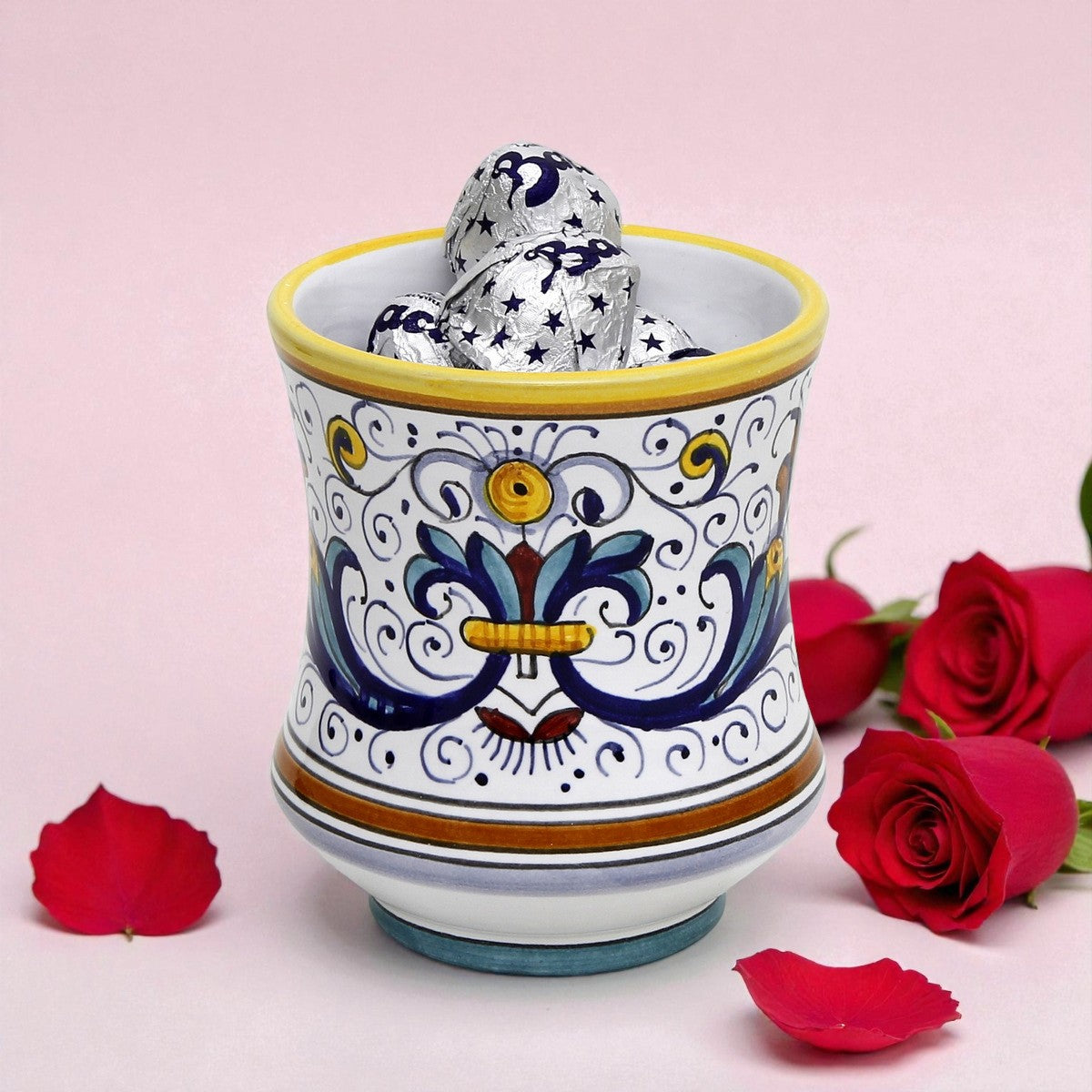 LOVE.ly: Deruta Tumbler Holder with 6 Baci Perugina - RICCO DERUTA design