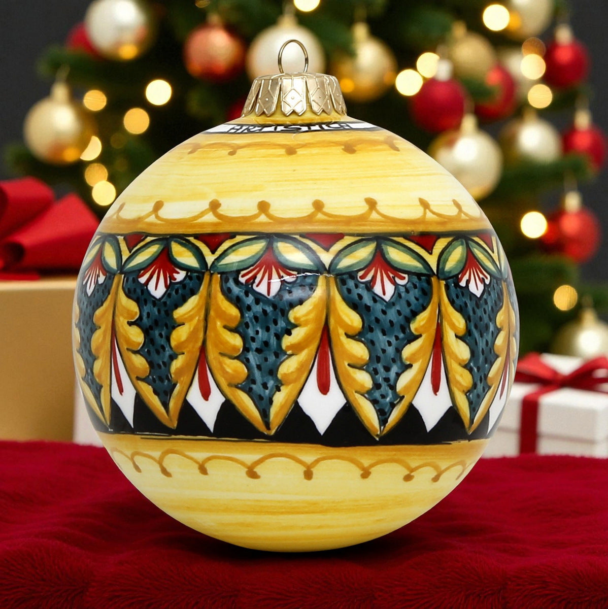 CHRISTMAS ORNAMENT: Deruta Vario Round Ball Large (4" Ø)