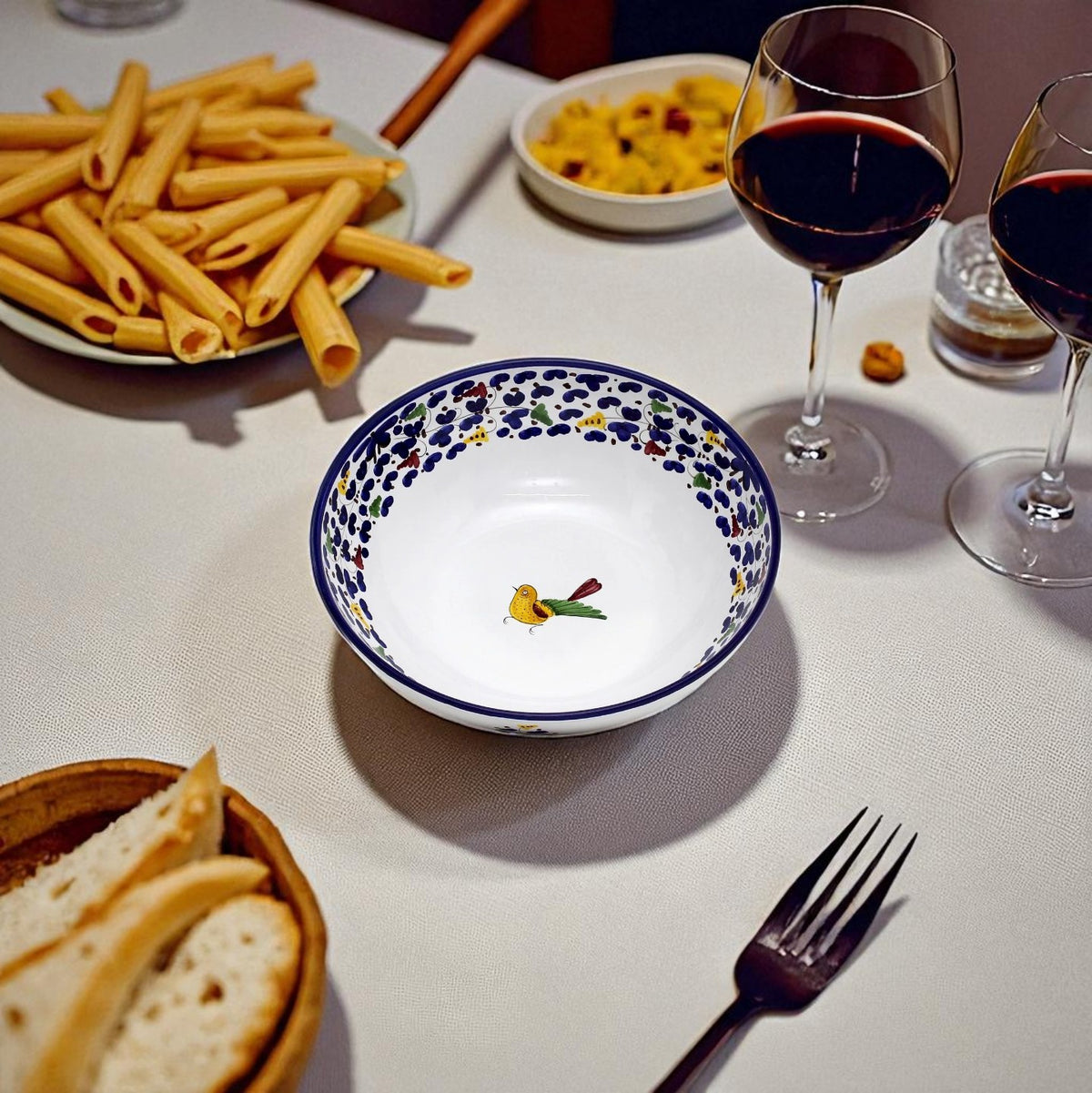 ARABESCO BLUE DERUTA: Coupe Salad/Pasta Bowl