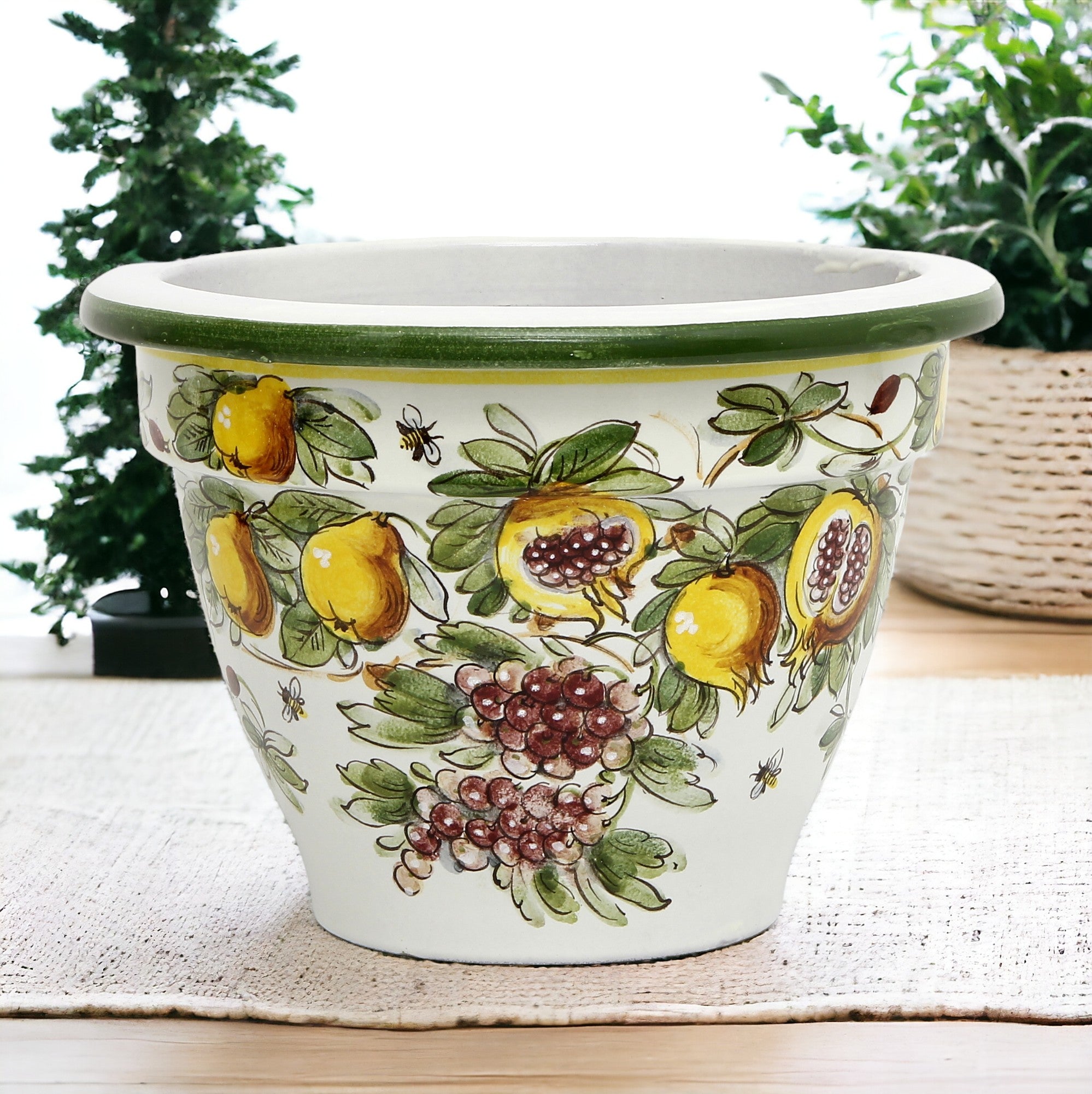 round indoor planter TOSCANA PLANTER: Round Tuscan planter/vase 'Campana' - Strong Terracot