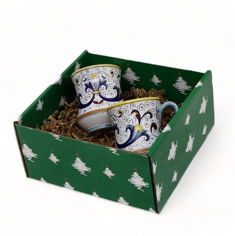 GIFT BOX CHRISTMAS: Green Gift Box with Ricco Deruta Large 17 Oz Mugs (Set of two)