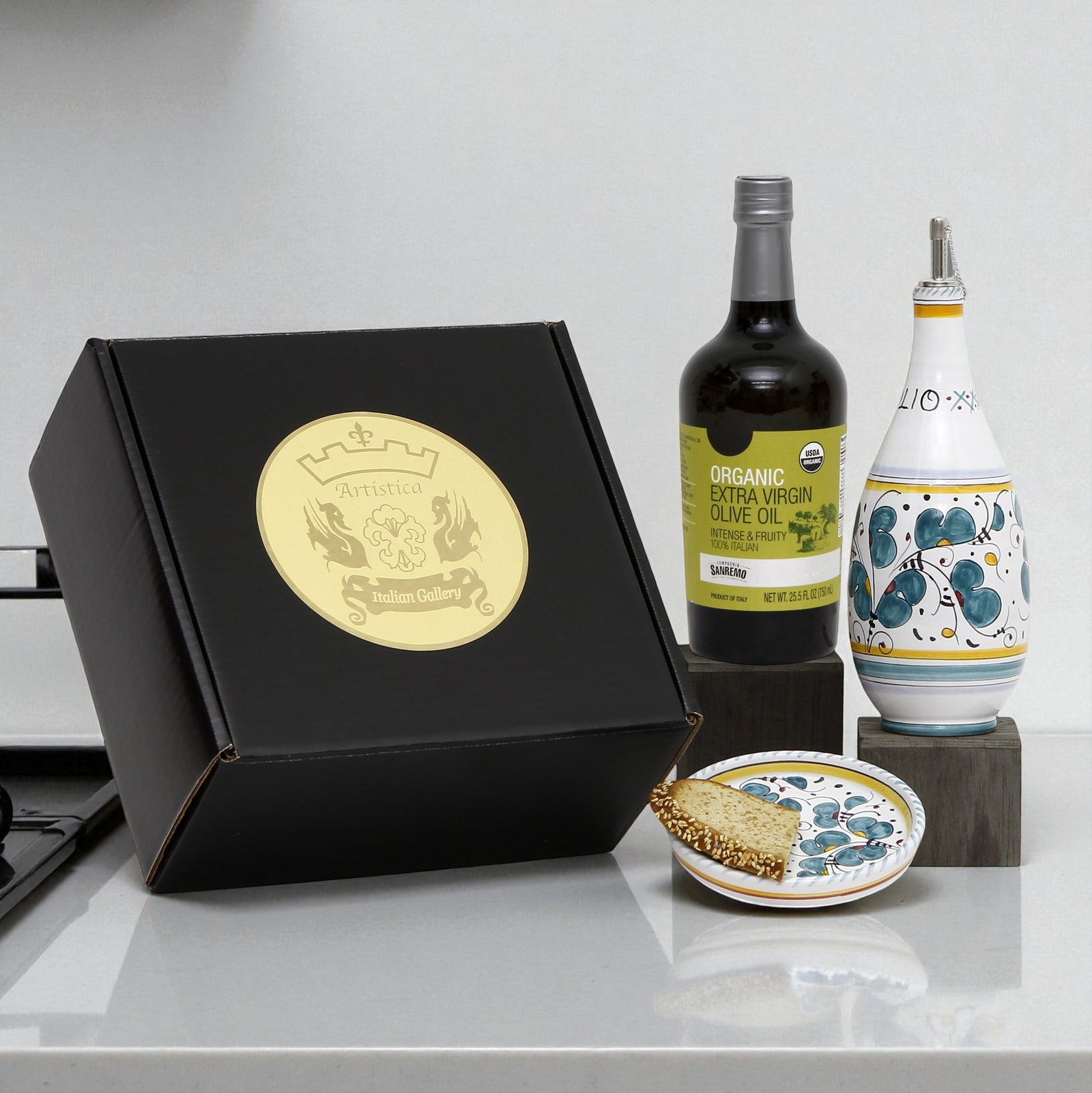 GIFT BOX: With Deruta Olive Oil Dispenser + Saucer/Dipping Bowl + EVOO bottle - ORVIETO GREEN design