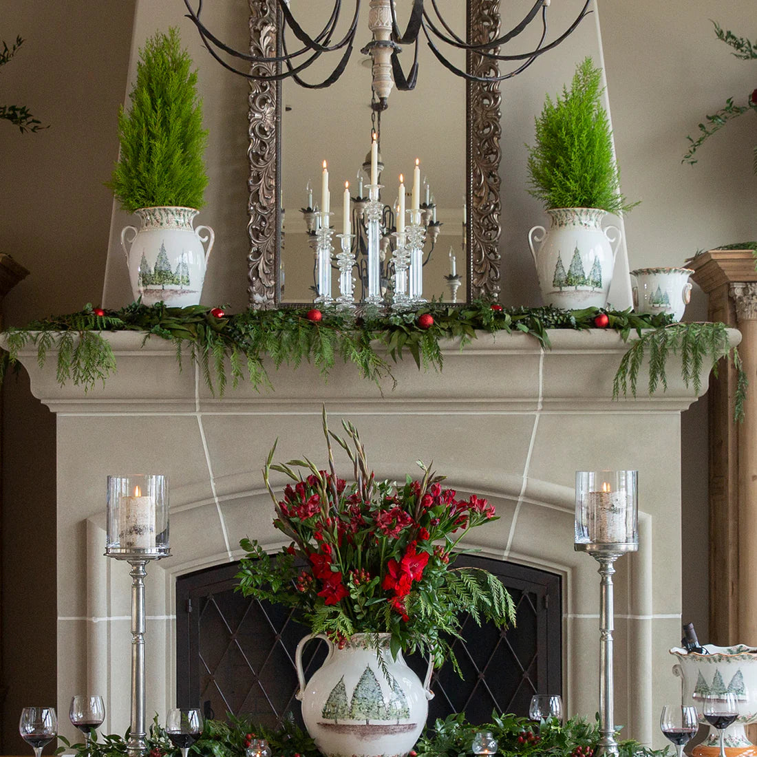 ARTE ITALICA: Natale Urn - Artistica.com