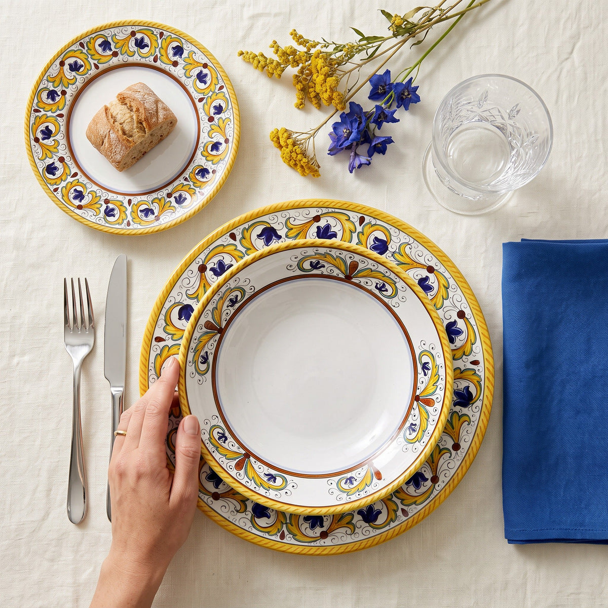 PERUGINO DERUTA: 3 Pieces Dinnerware Place Setting