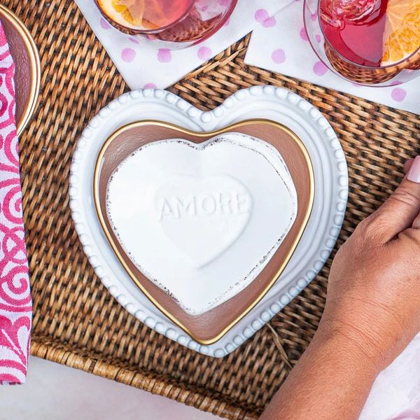 VIETRI: Baroque Glass Pink/Gold Heart Trinket bowl