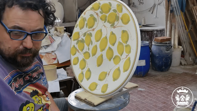 MAJOLICA LIMONI MONTELUPO: Extra Large wall plate centerpiece (32D) - Artistica.com