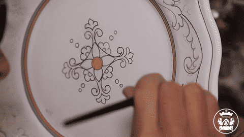 RAFFAELLESCO CLASSICO: Salad plate fluted rims - Artistica.com