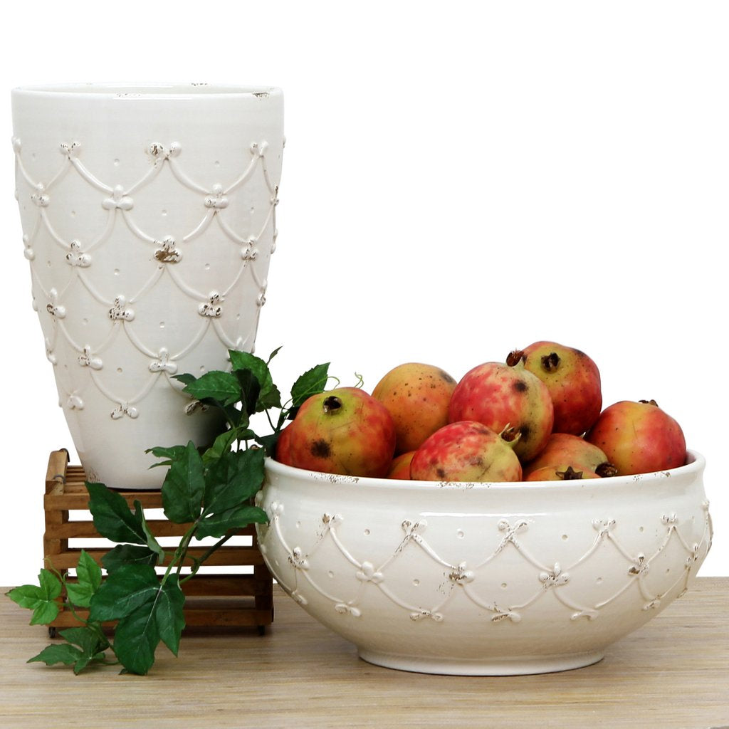 SCAVO RICAMO: Centerpiece - Artistica.com