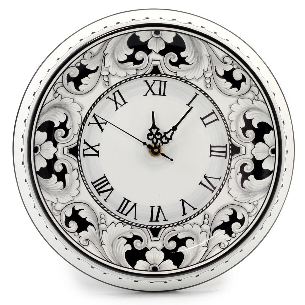 DERUTA VARIO NERO: Round Wall Clock - Artistica.com