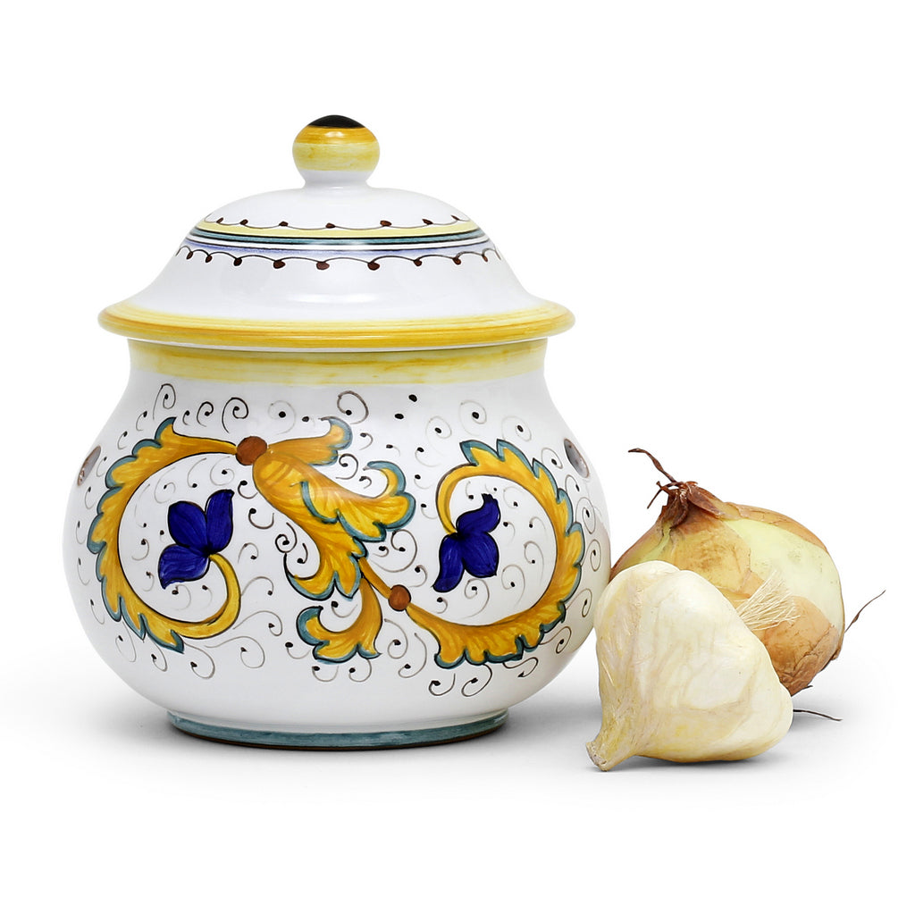 PERUGINO: NEW Garlic/Onion Jar Keeper Short Belly - Artistica.com