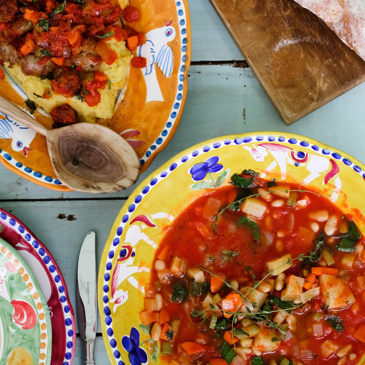 VIETRI: CAMPAGNA Cavallo Large Serving Bowl - Artistica.com