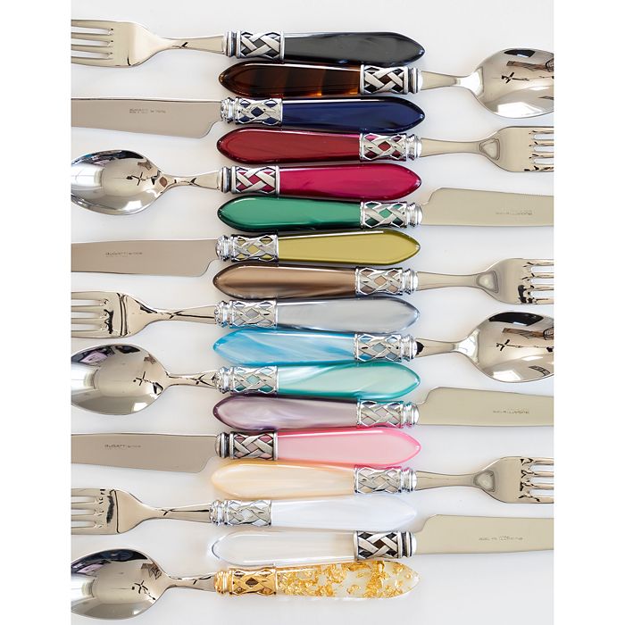 VIETRI: Aladdin Five Piece Place Setting GOLD FLECK with GOLD Plated Lattice - Artistica.com