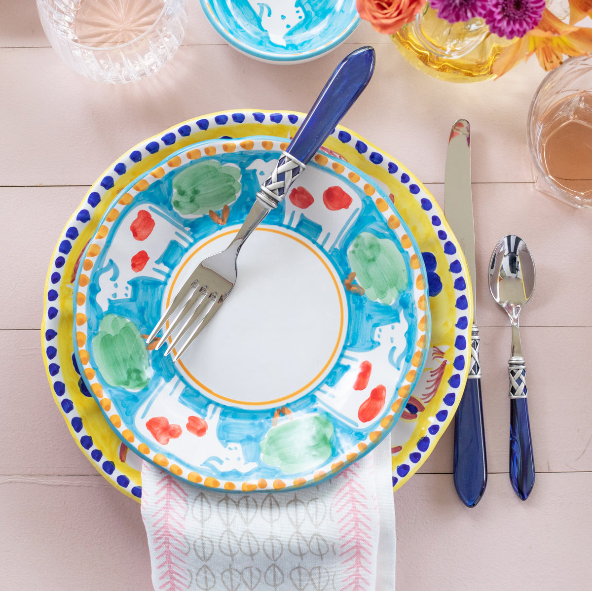 VIETRI: Aladdin Five Piece Place Setting BLUE - Artistica.com