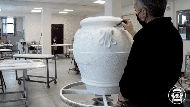 GRANDE GIARDINO:  Extra Large Deruta-Tuscan Orcio-Urn - DERUTA VARIO design (32" High) - Artistica.com