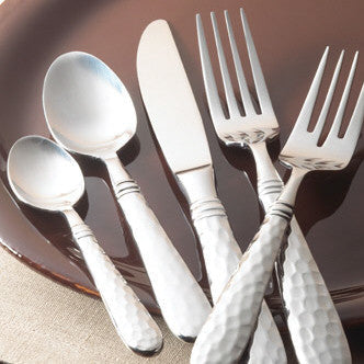 VIETRI: MARTELLATO Five Piece Place Setting - Artistica.com